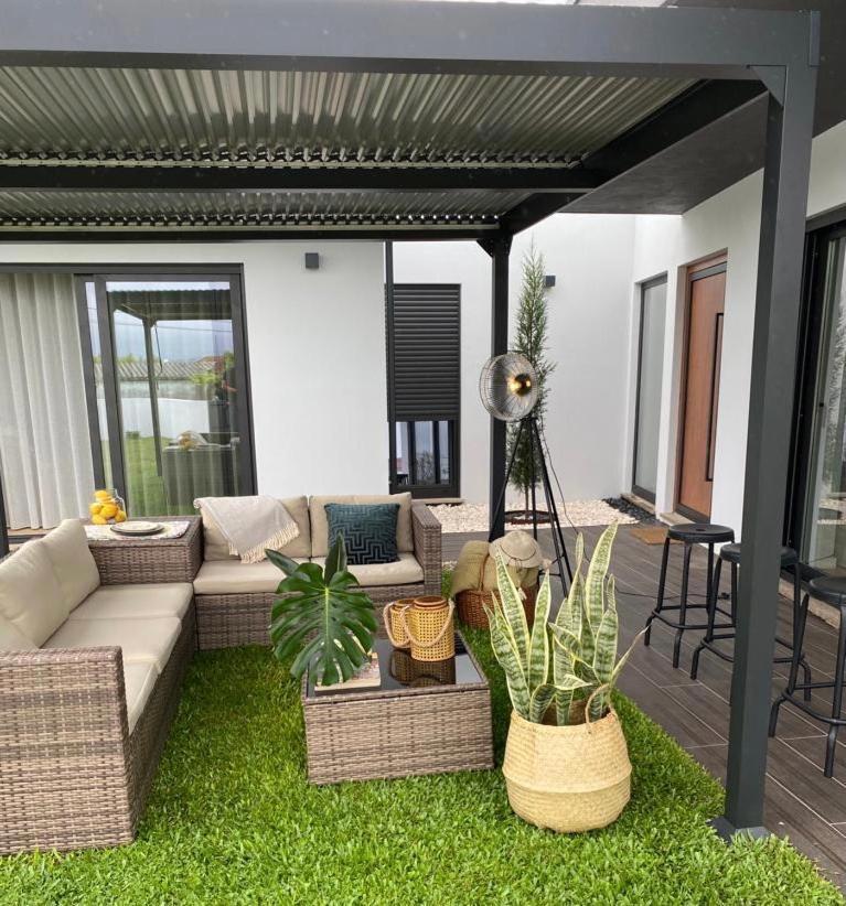 Central Guest House Neiva Luaran gambar
